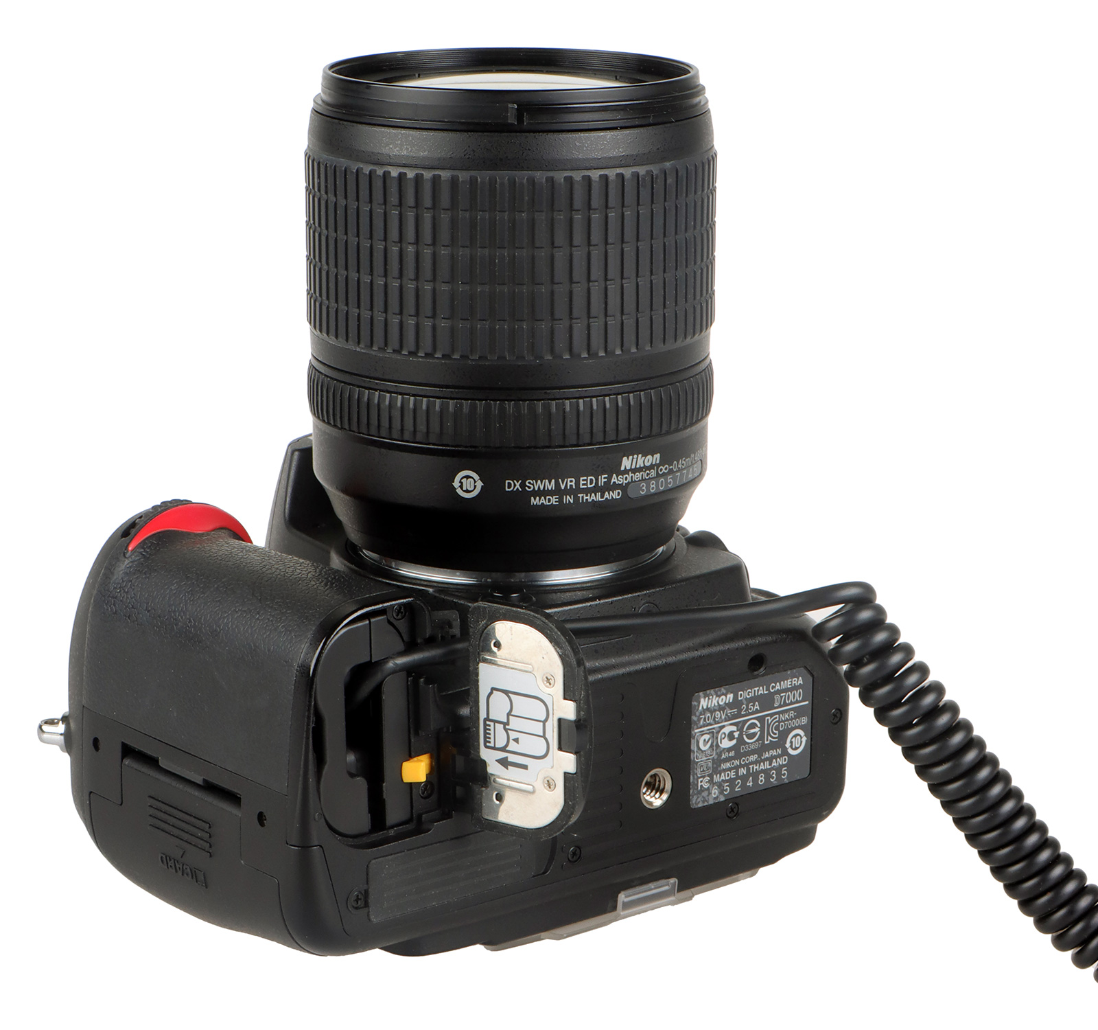 DC-Coupler für Nikon Kameras mit EN-EL15 Akku-Dummy für permanente Stromversorgung über z.B. V-Mount Akku DC-Coupler für Nikon Kameras mit EN-EL15 Akku-Dummy für permanente Stromversorgung über z.B. V-Mount Akku